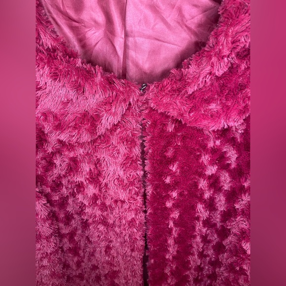 Soft, Cozy, Raspberry Plushy coat, size Medium. Very Boho and Cool!!! - Picture 3 of 10